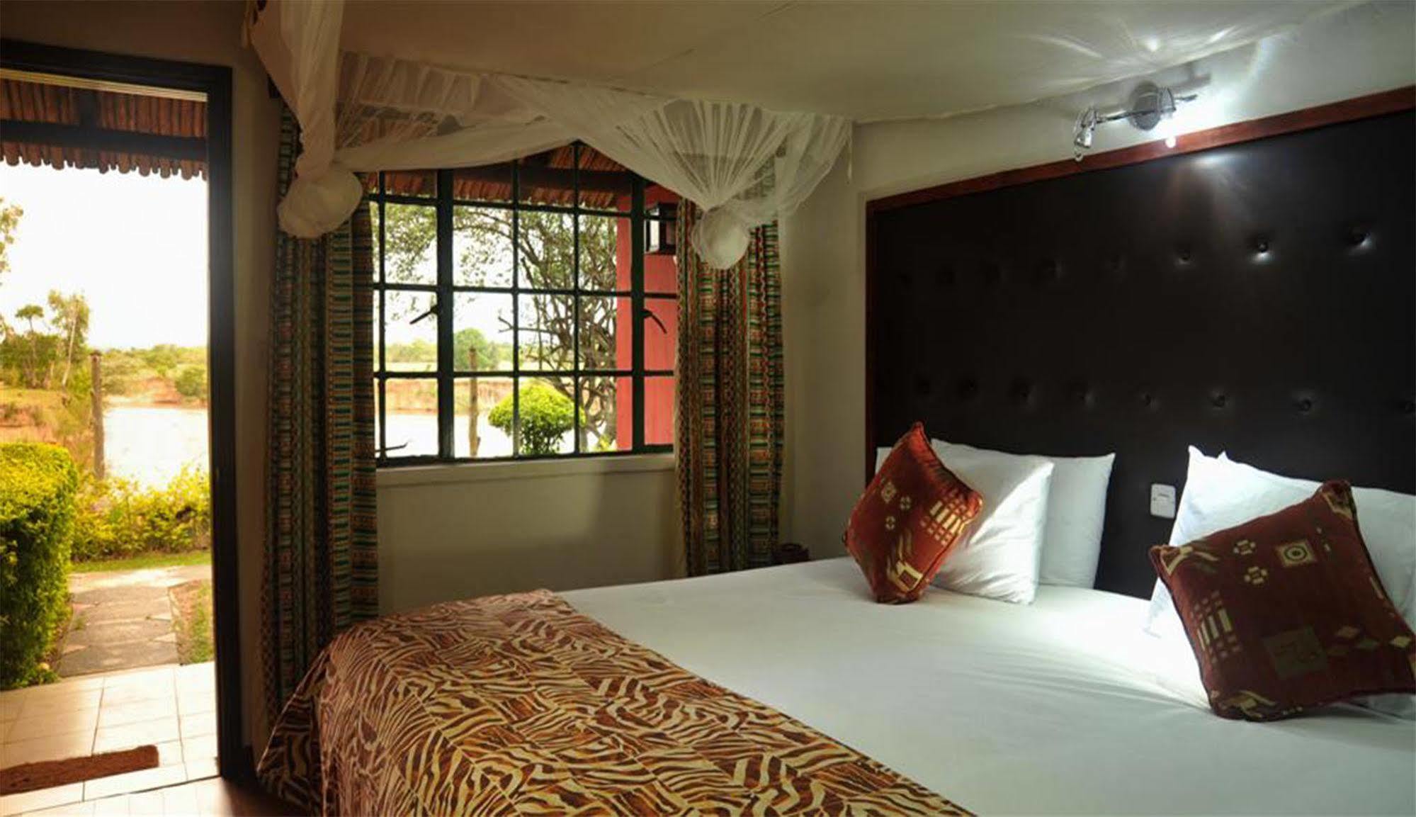 Mara River Lodge Aitong 외부 사진
